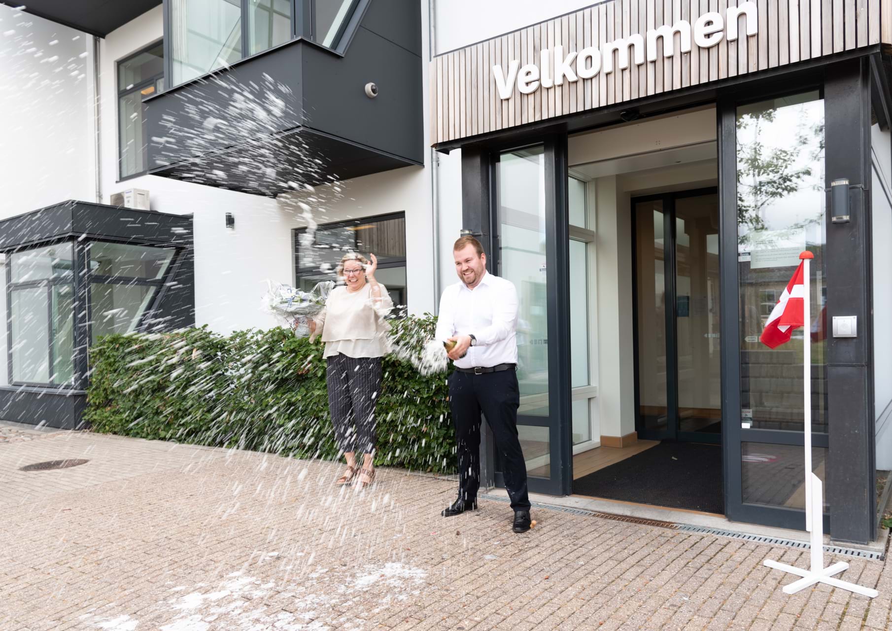 Student Jonas, som fejre sidste eksamen 