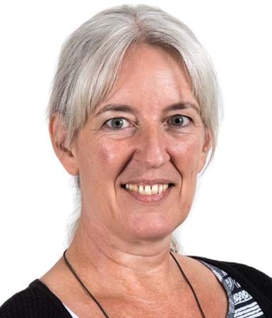 Helle Jacobsen